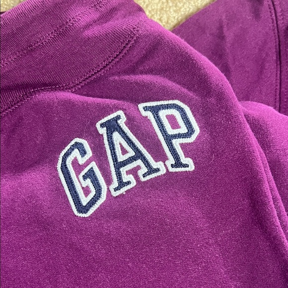 GAP Rich burgundy Fleece set - Picture 4 of 4